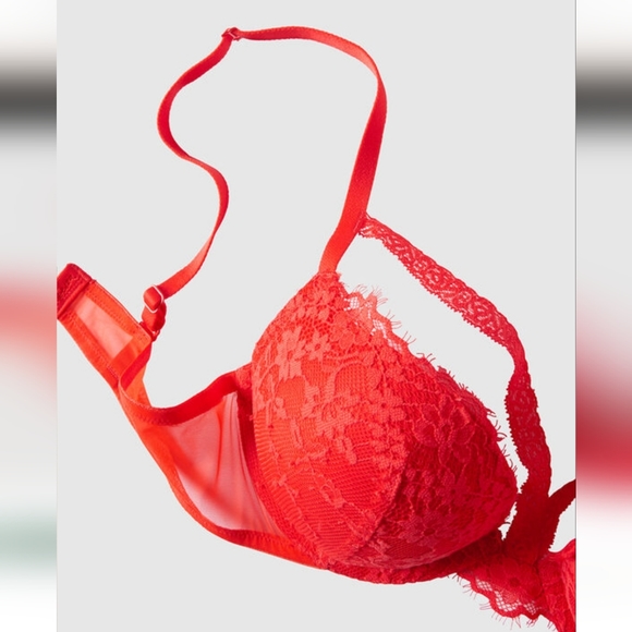 La SENZA Strappy Bra and Panty Set - Picture 5 of 7